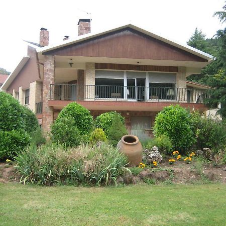 Casa De Julio Marroquin Villa Pradoluengo Exterior photo